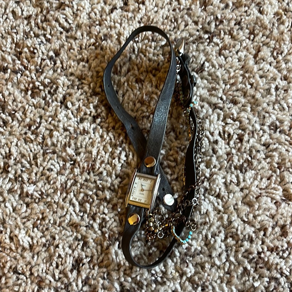 Awesome condition…just needs new batteries.